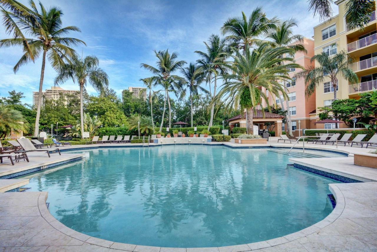 Ferienwohnung Renovated 2/2 Unit At Yacht Club/Aventura Exterior foto